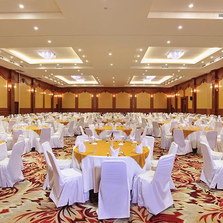 โรงแรมลอมบอคราย่า มาตารัม ภายนอก รูปภาพ